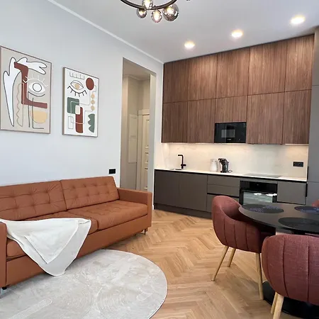 Amazing 1br Premium Location Apartment