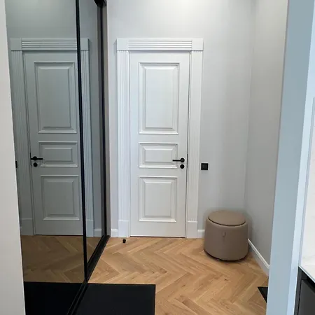 Amazing 1br Premium Location Apartment *