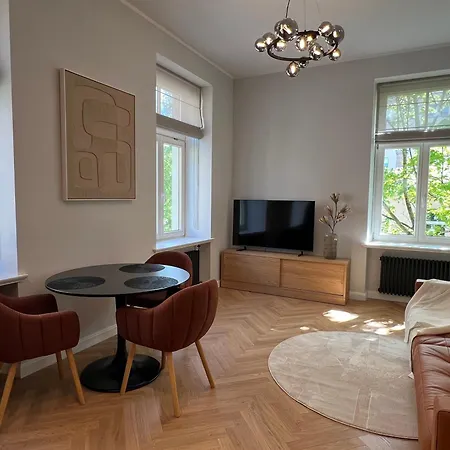 Amazing 1br Premium Location Apartment